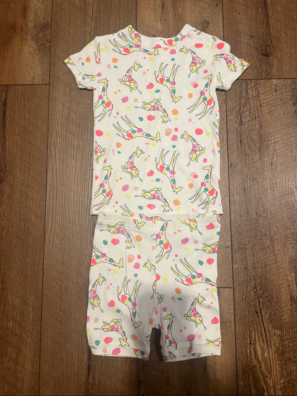 Baby Gap Toddler Girl Giraffe Pajamas, size 5